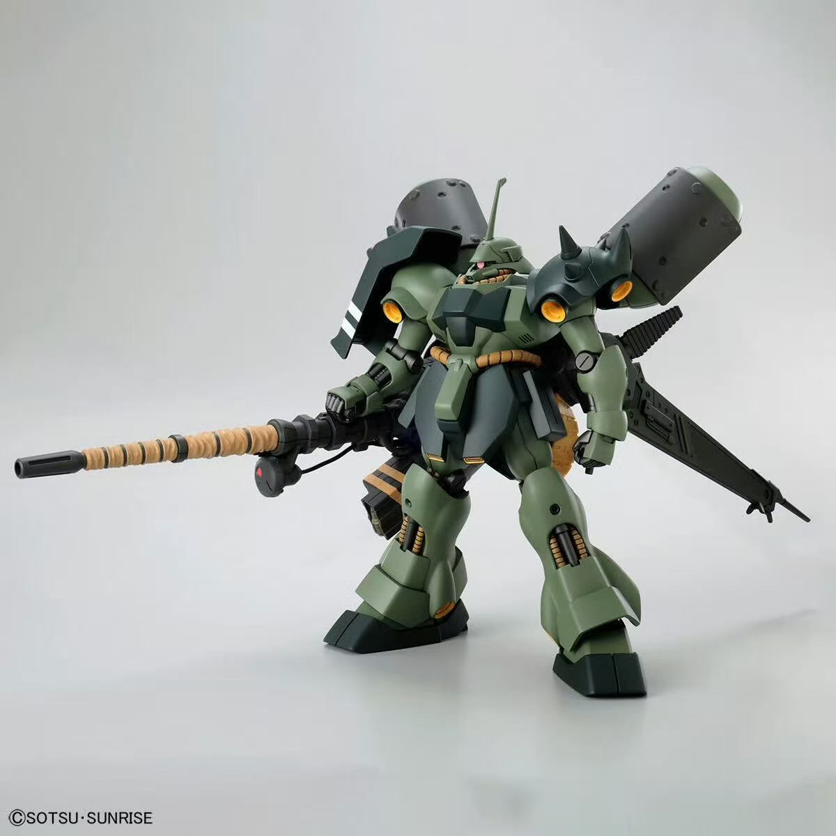 Bandai HG 1/144 AMS-119 Geara  - Bandai Gundam Rg recension och pris